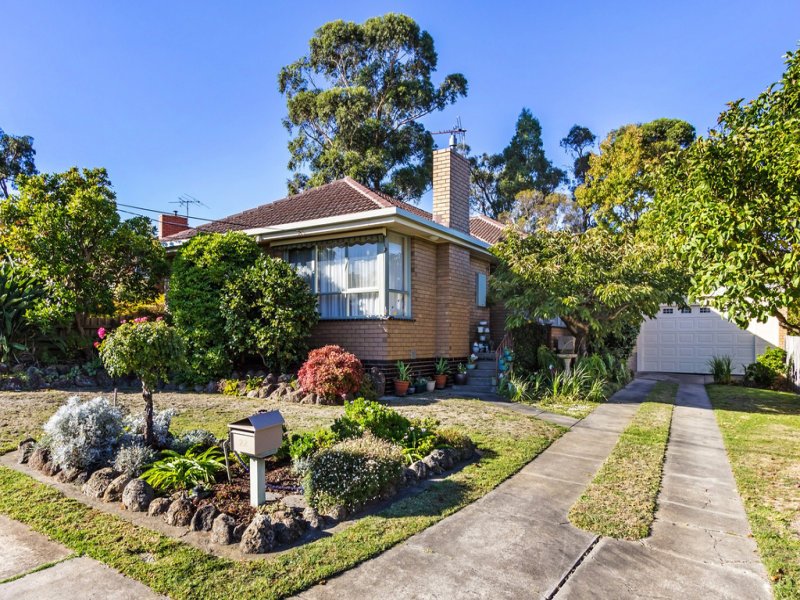 22 Ballantyne Street, Burwood East image 1