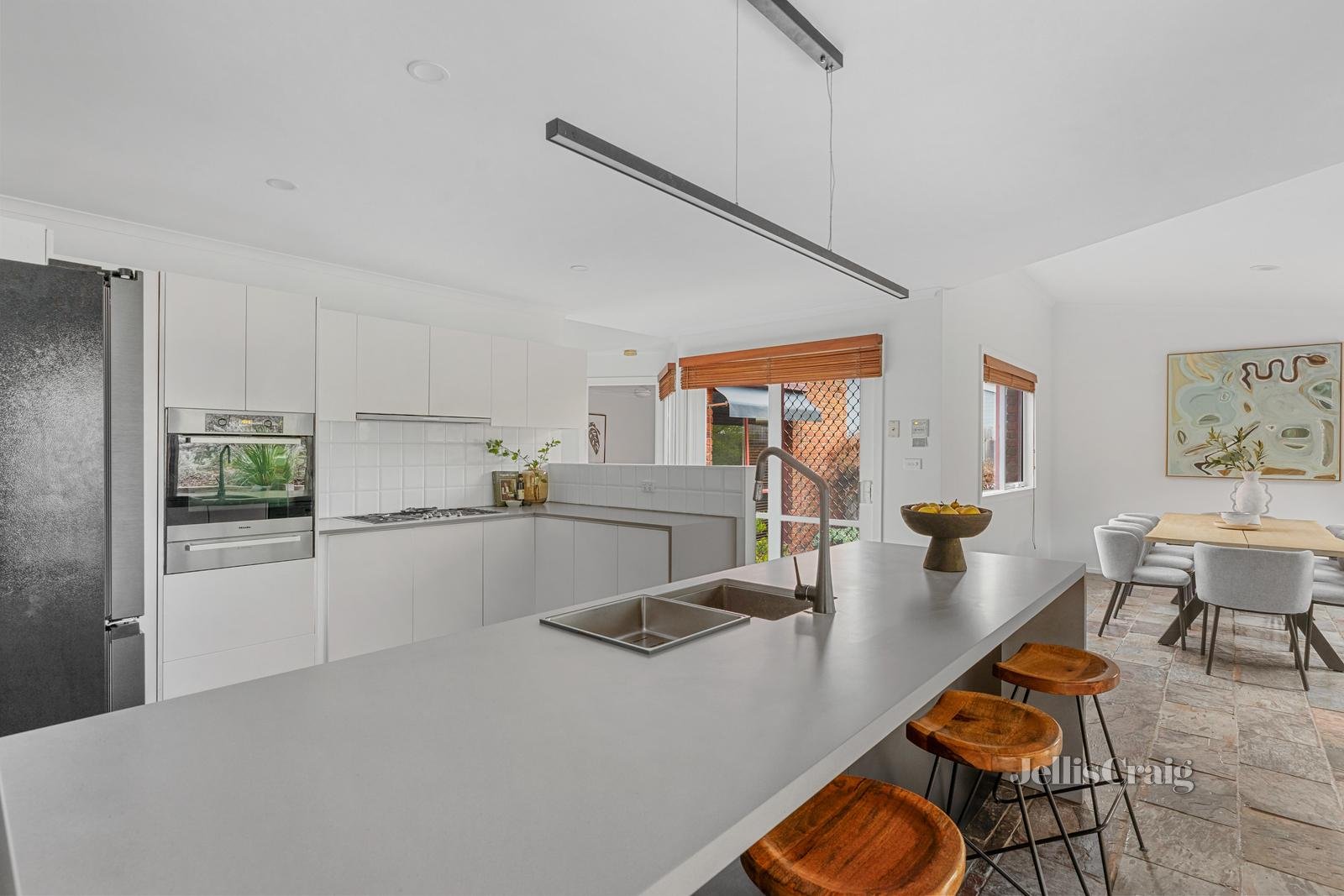 22 Balmoral Circuit, Eltham image 5