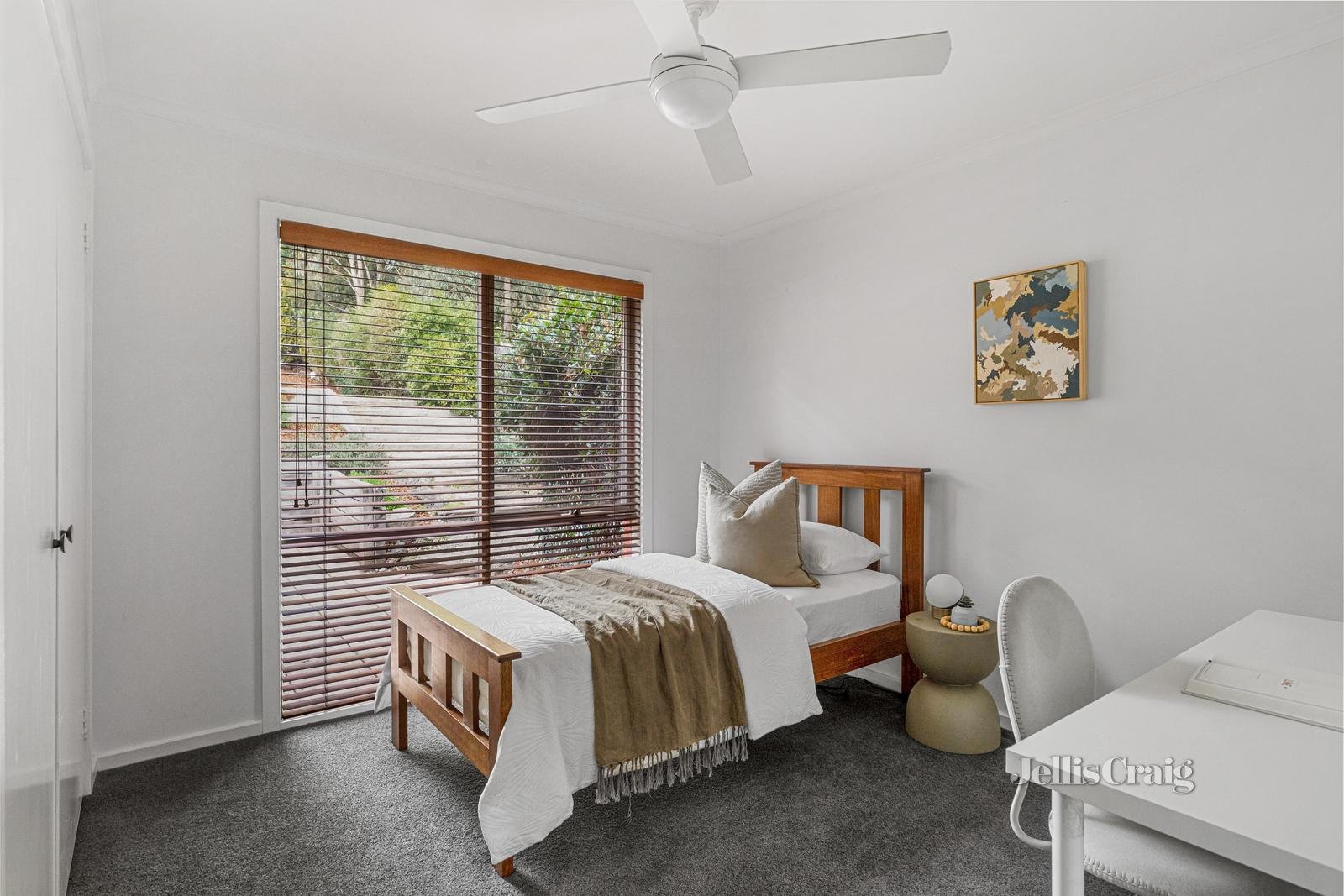 22 Balmoral Circuit, Eltham image 14