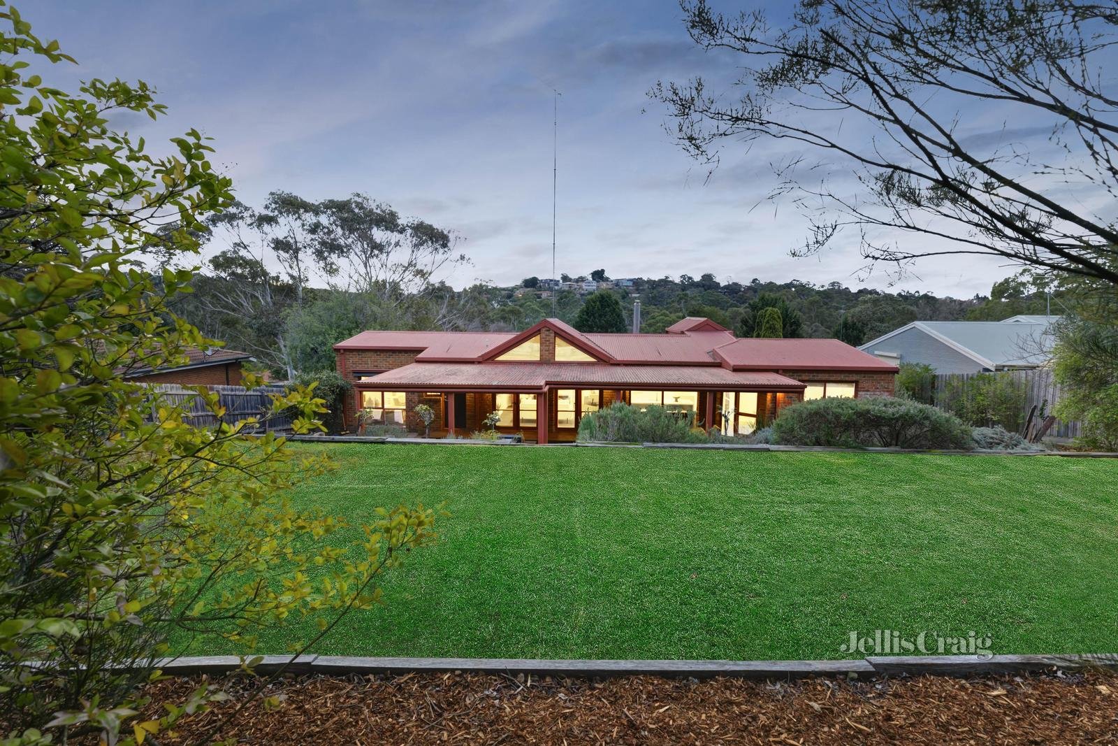 22 Balmoral Circuit, Eltham image 19