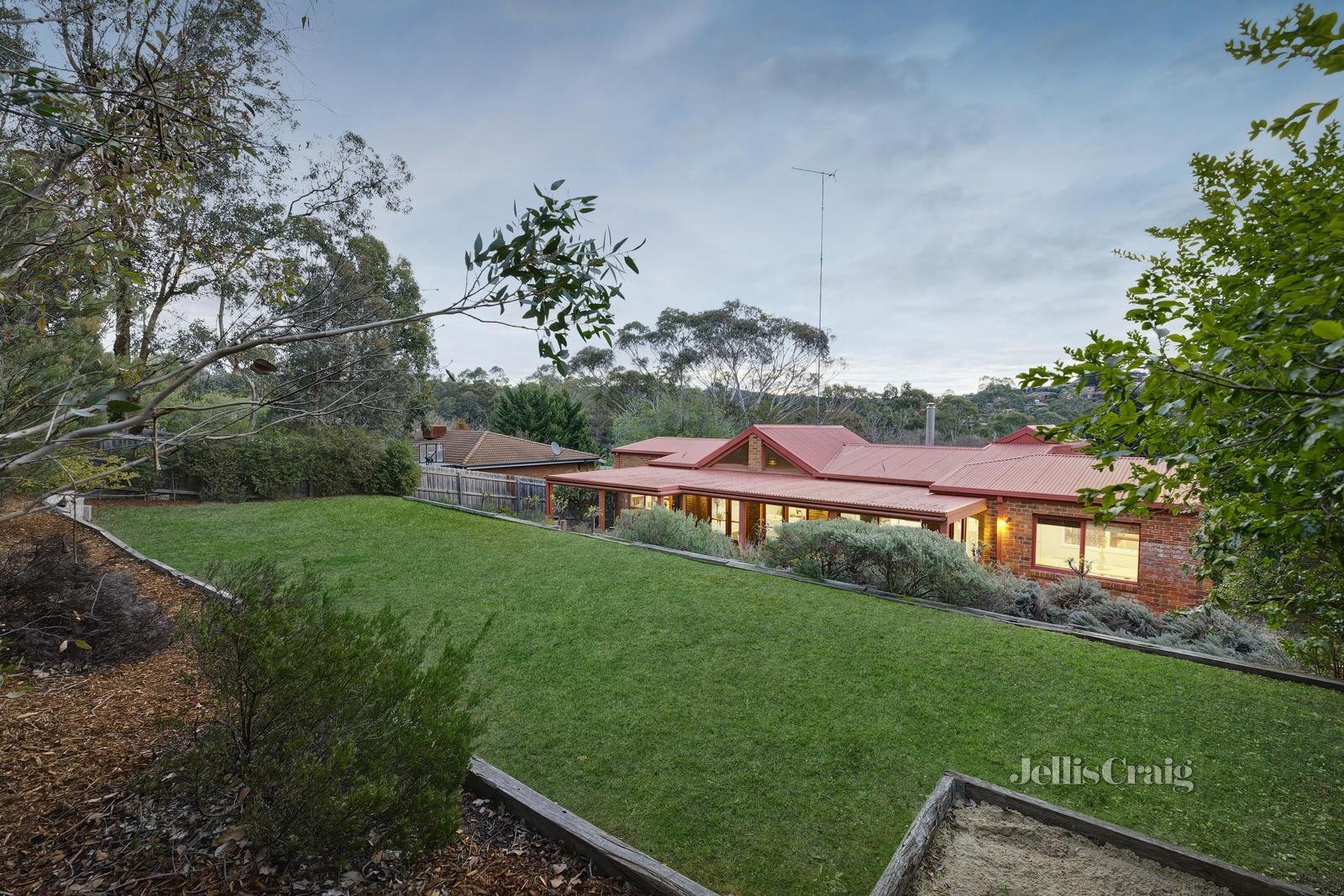 22 Balmoral Circuit, Eltham image 20