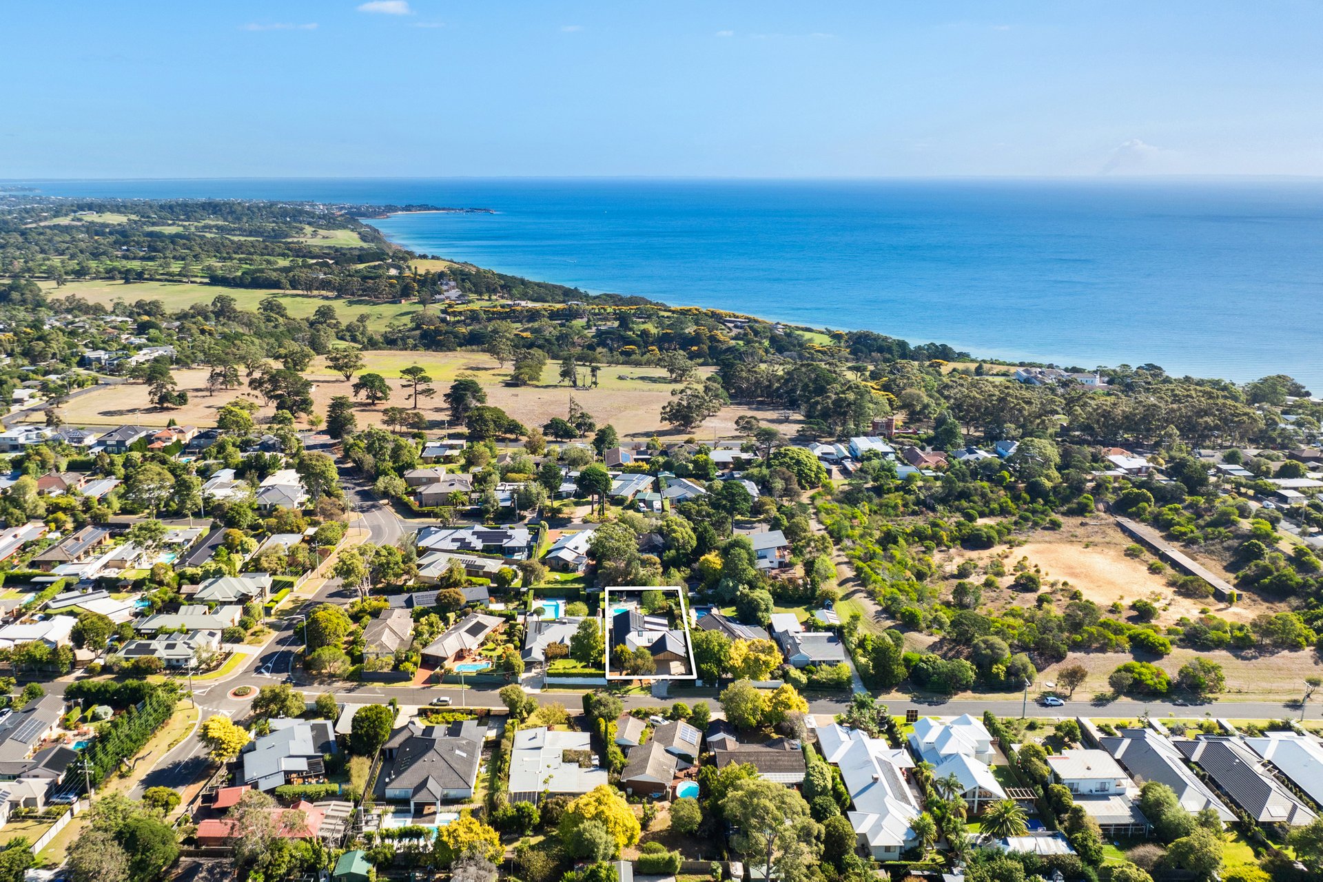 Property Gallery Thumbnail 11