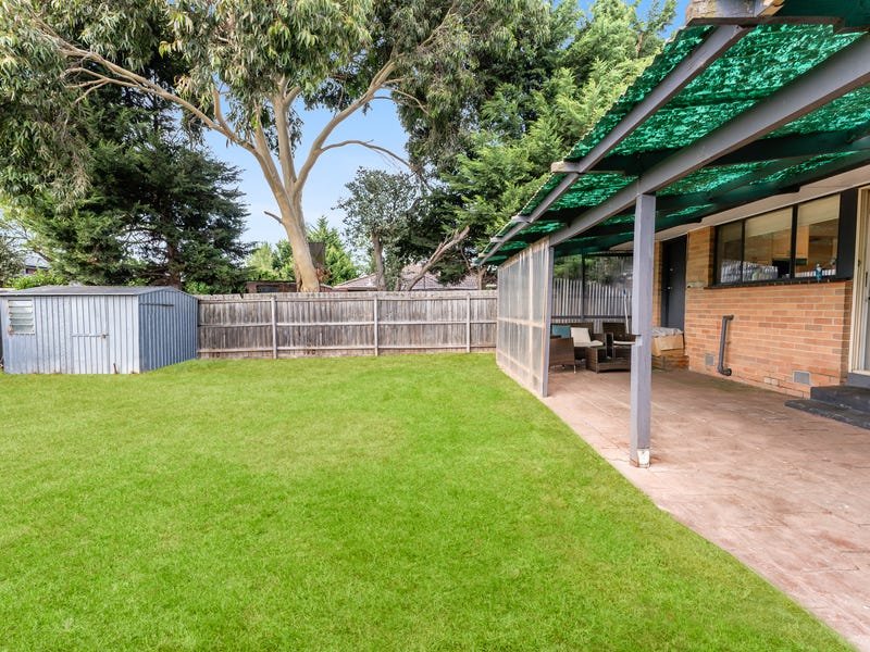 22 Beacon Hills Crescent, Craigieburn image 8