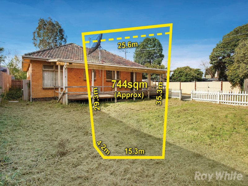 22 Bennett Avenue, Mount Waverley image 2