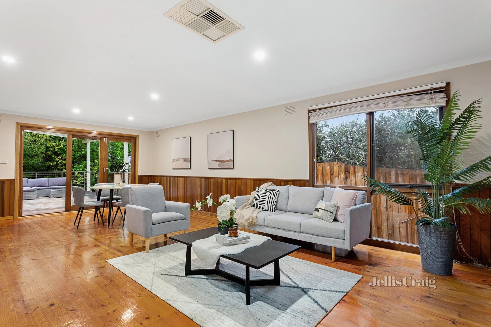 22 Bizley Street, Mount Waverley image 5