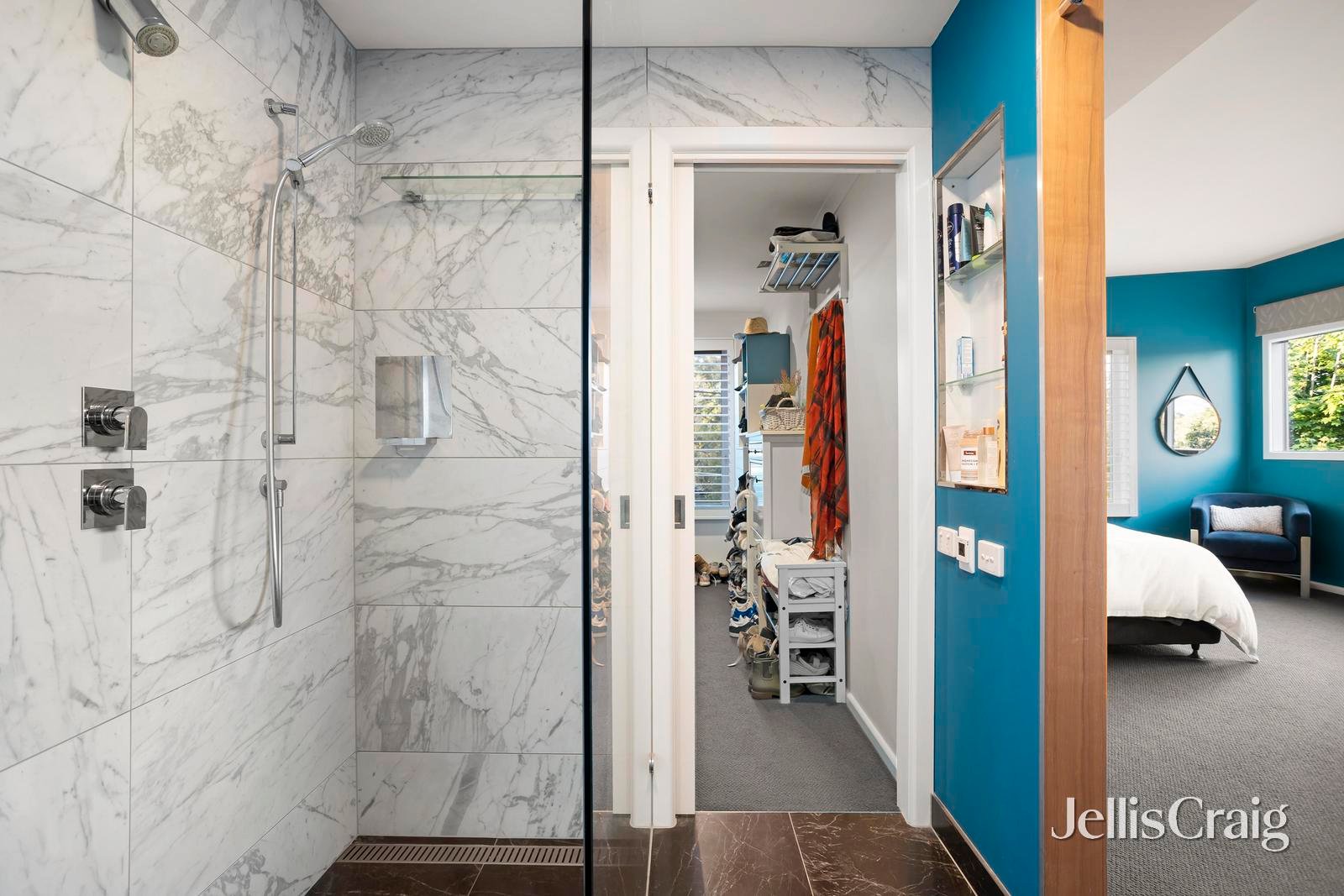 22 Blue Mist Drive, Croydon South image 7