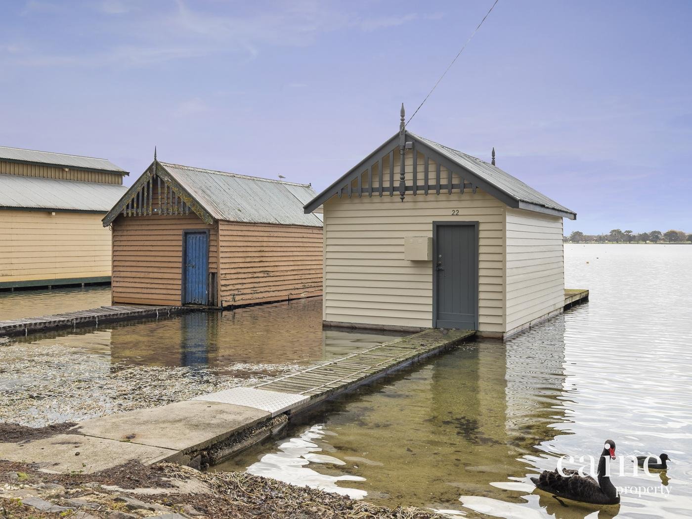 22 Boat Shed Wendouree Parade, Lake Wendouree image 3