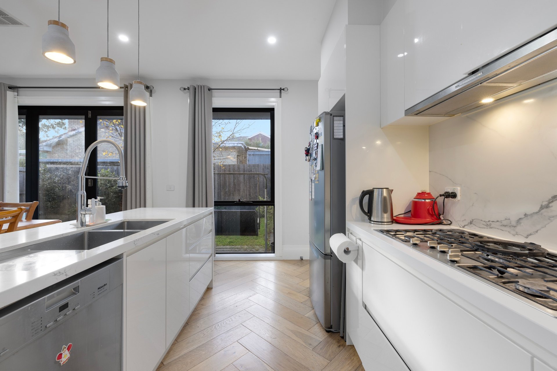 2/2 Bridget Street, Glen&nbsp;Waverley image 4