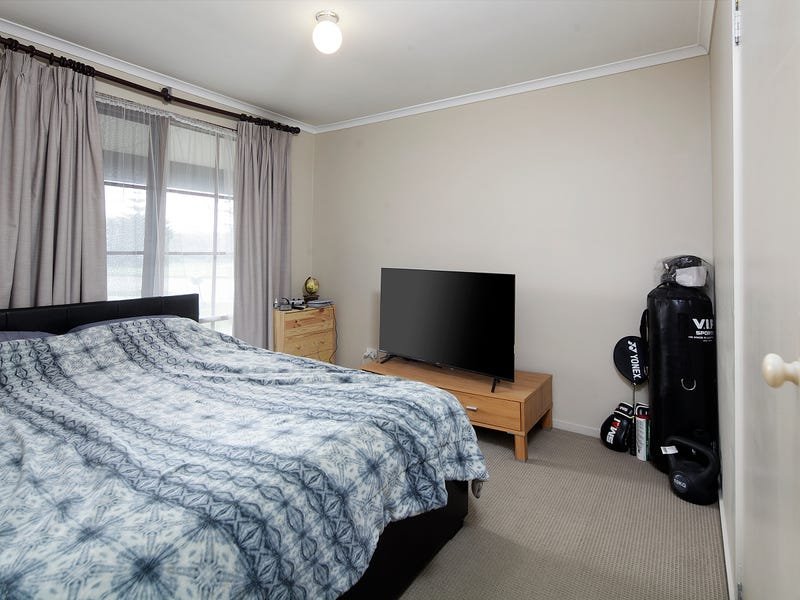 Property Gallery Thumbnail 10