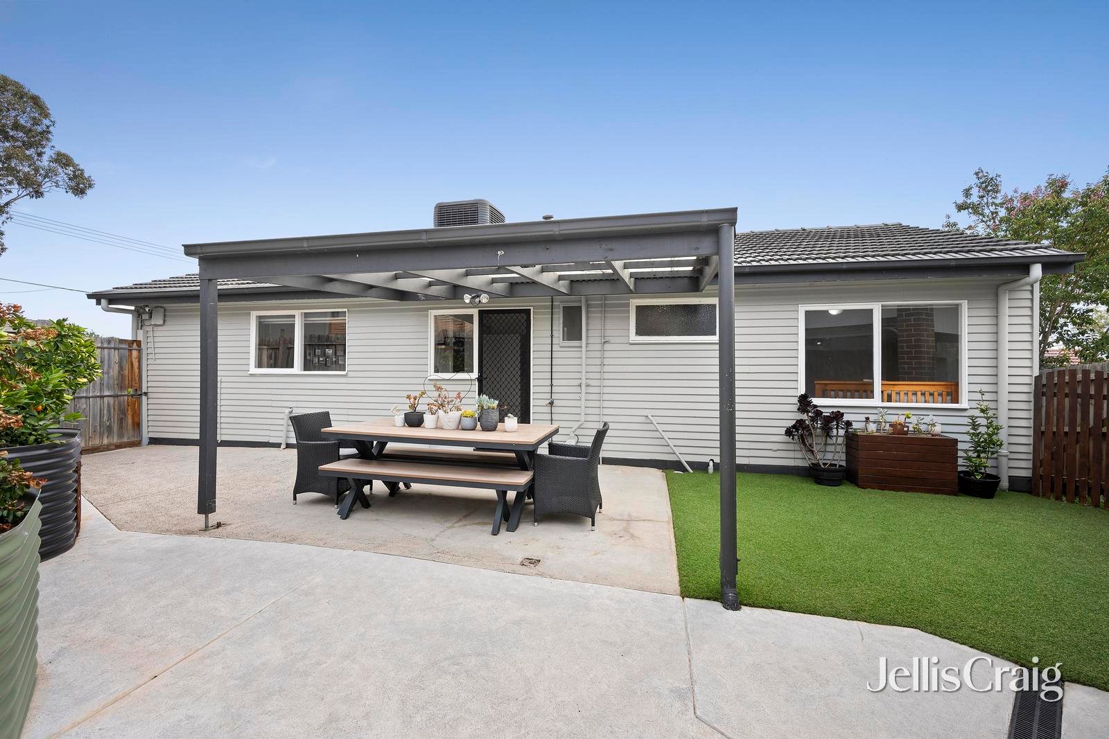 22 Carawa Street, Mooroolbark image 11