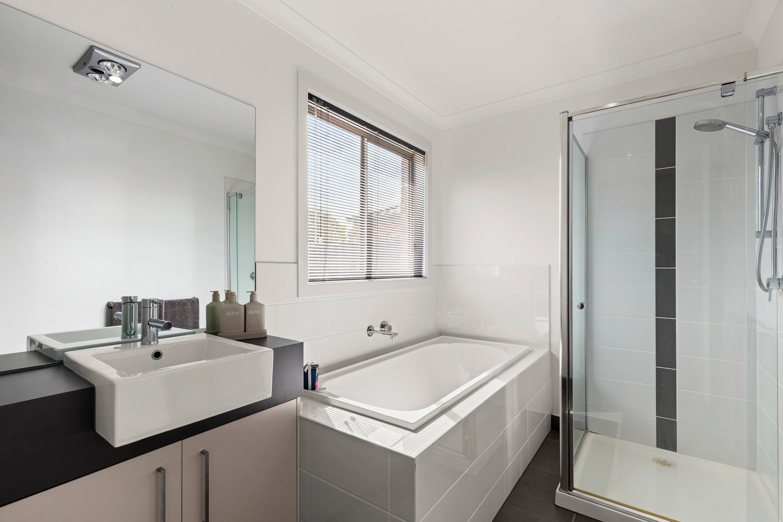 22 Carlina Court, Marshall image 10