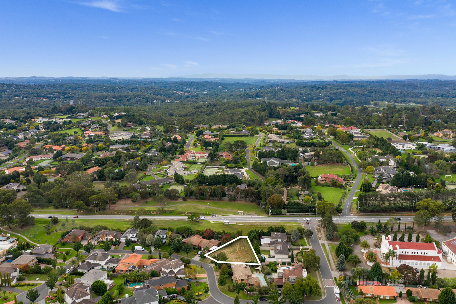 22 Carlton Court, Templestowe image 2