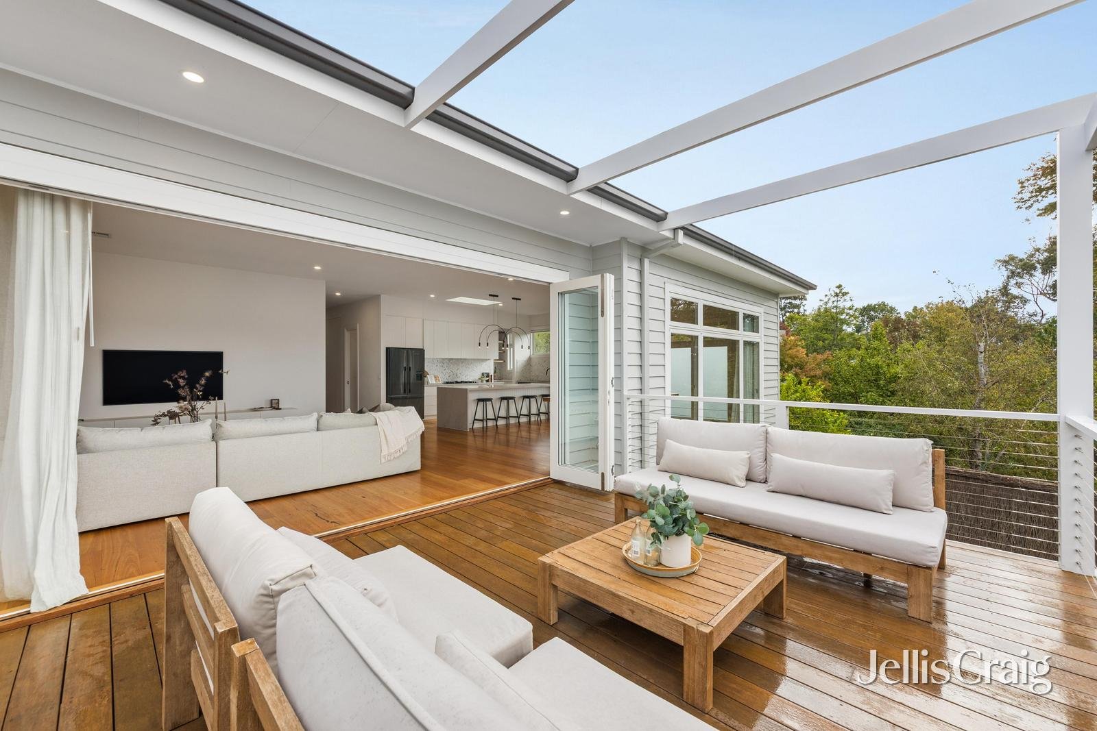 22 Cass Avenue, Croydon image 3