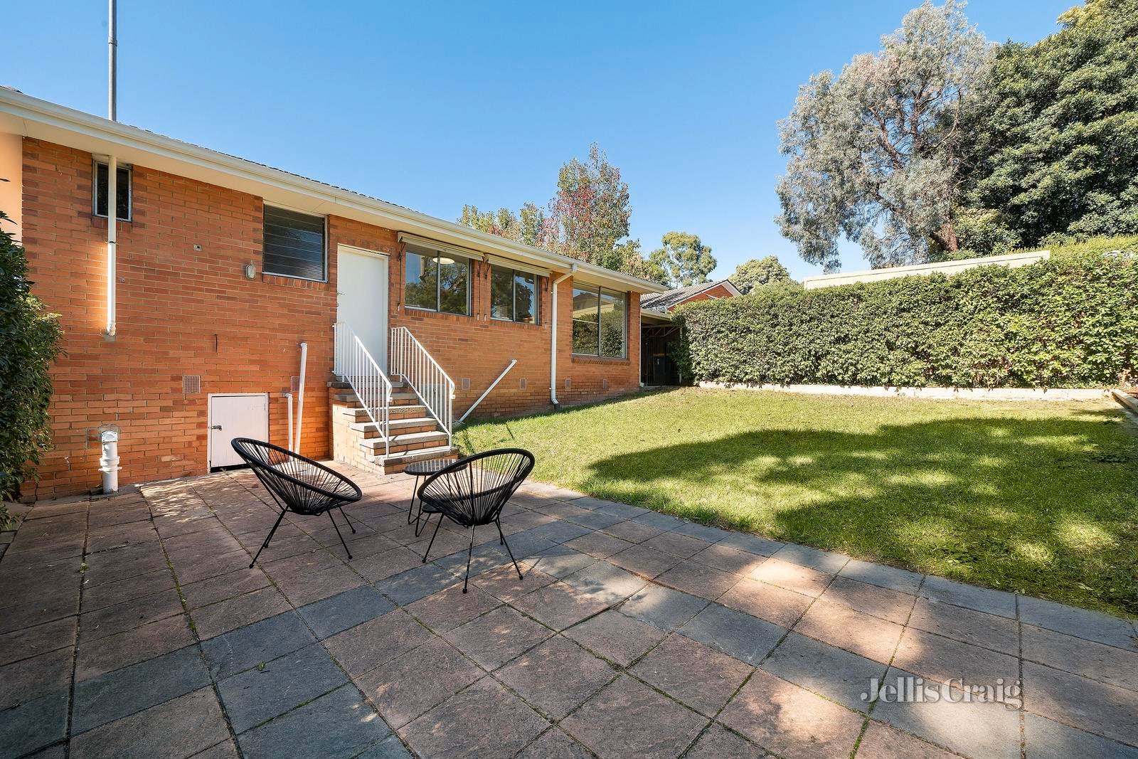 22 Chessell Street, Mont Albert North image 7
