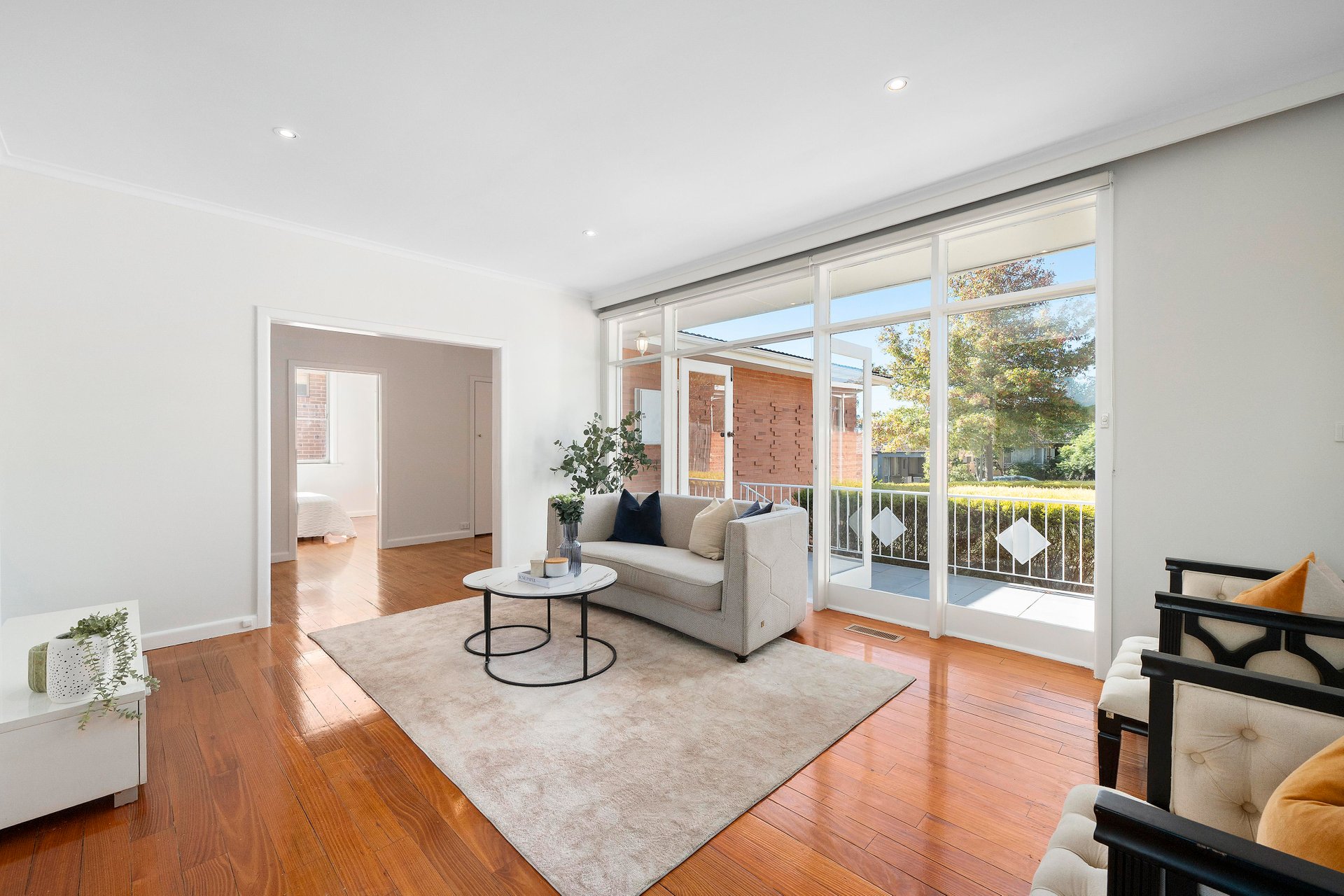 22 Chessell Street, Mont Albert North image 2
