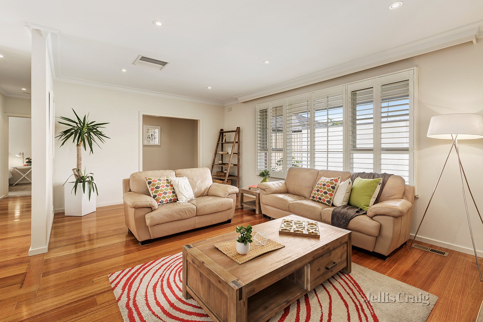 2/2 Clifton Road, Hawthorn East image 3
