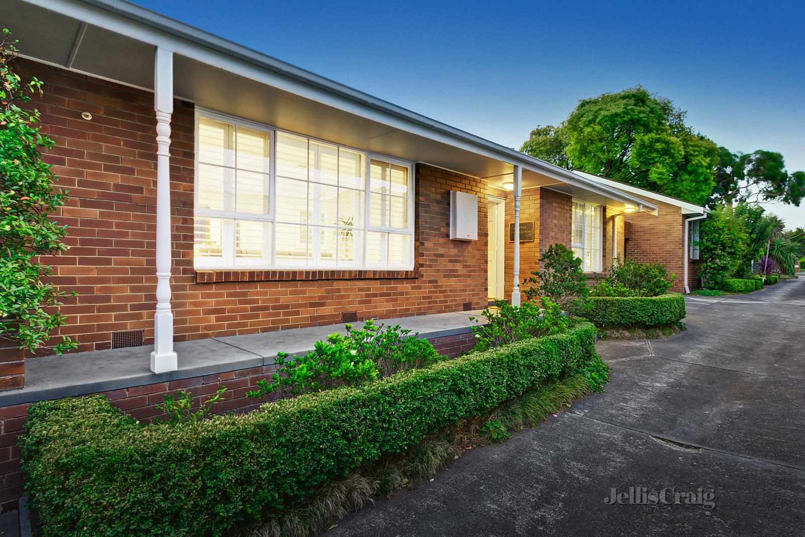 2/2 Clifton Road, Hawthorn East image 9