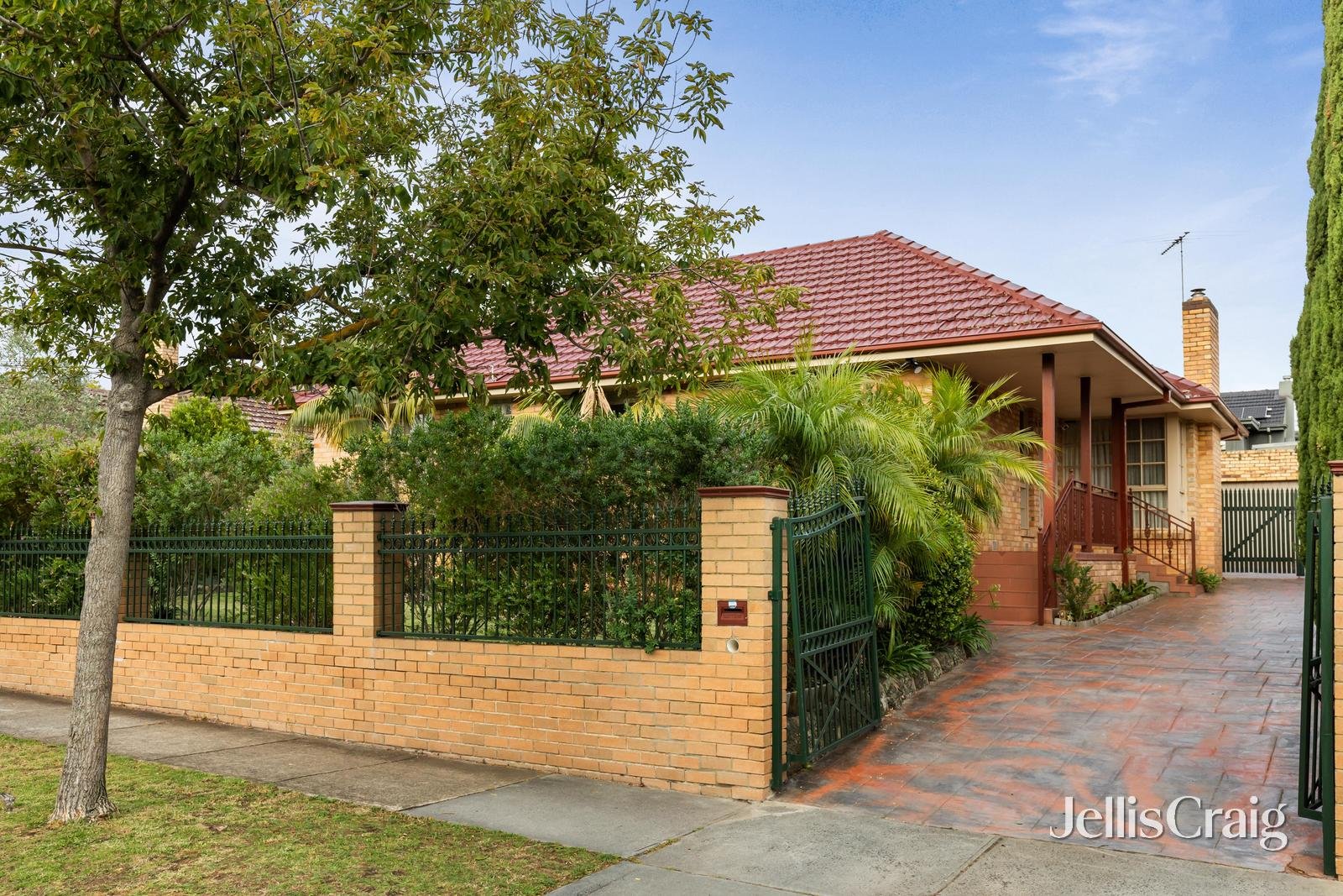 22 Clinton Street, Brighton&nbsp;East image 1