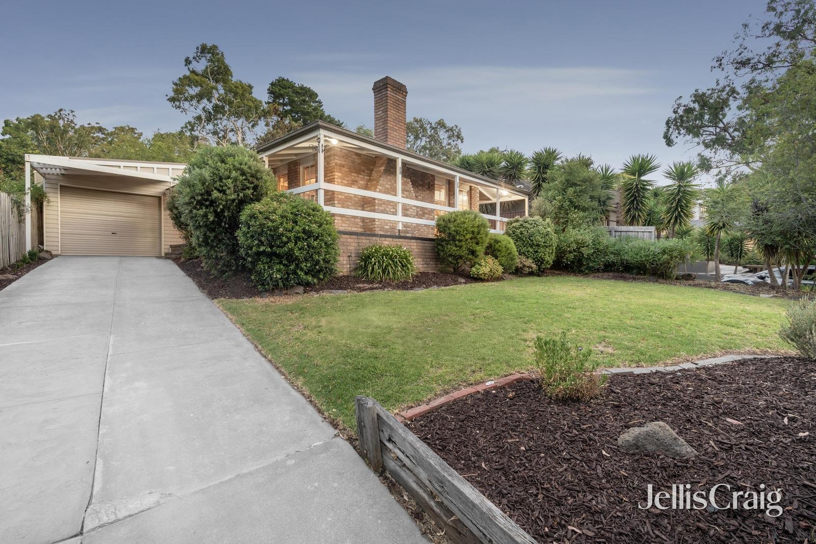 22 Coolabah Drive, Eltham image 1