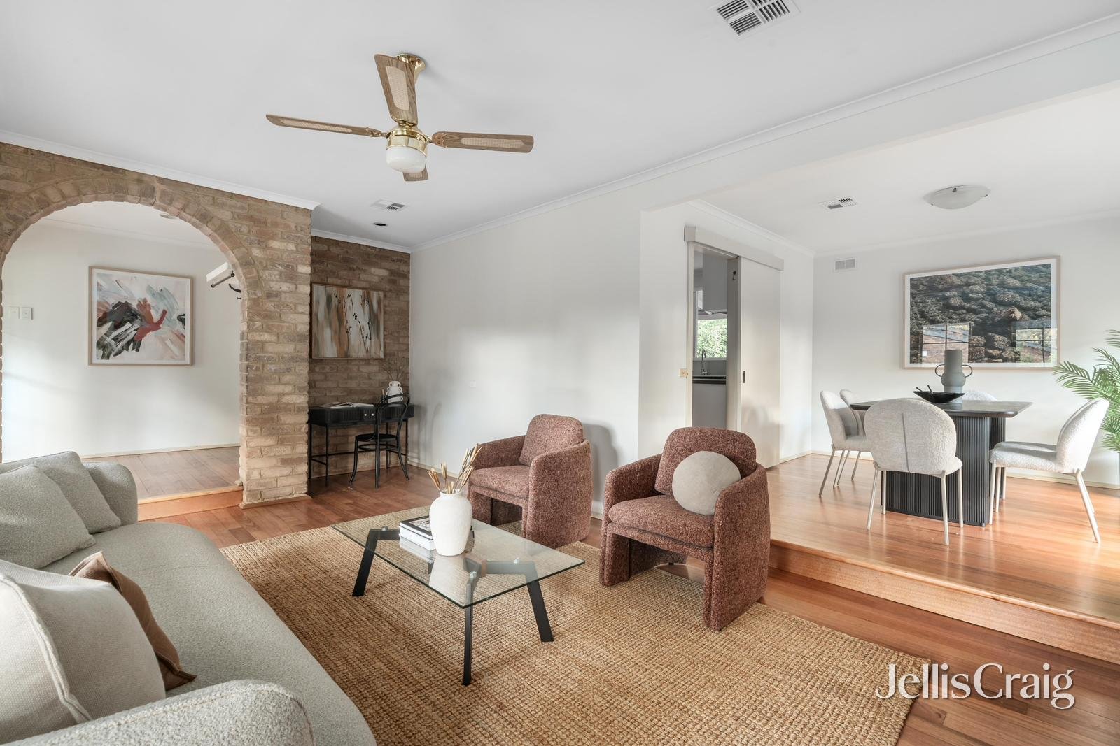 22 Coolabah Drive, Eltham image 4