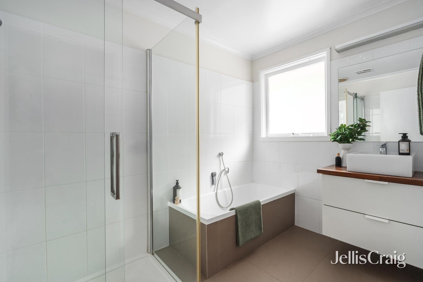 22 Coolabah Drive, Eltham image 10