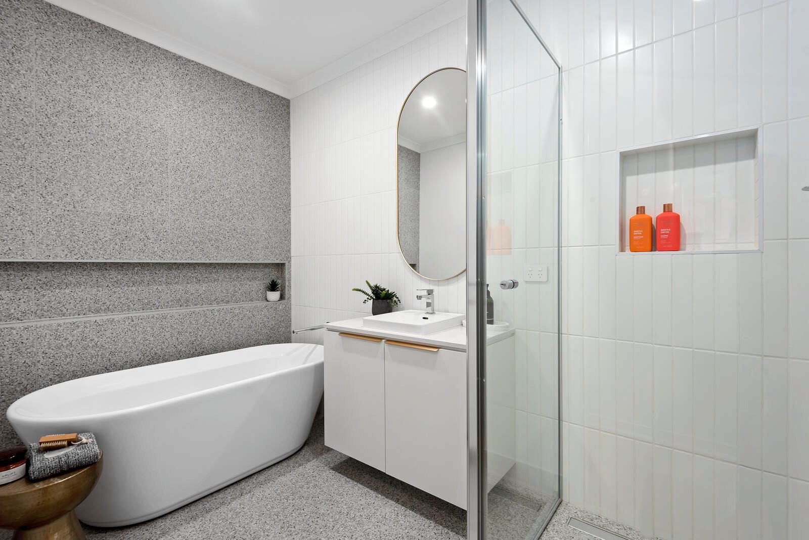Property Gallery Thumbnail 12