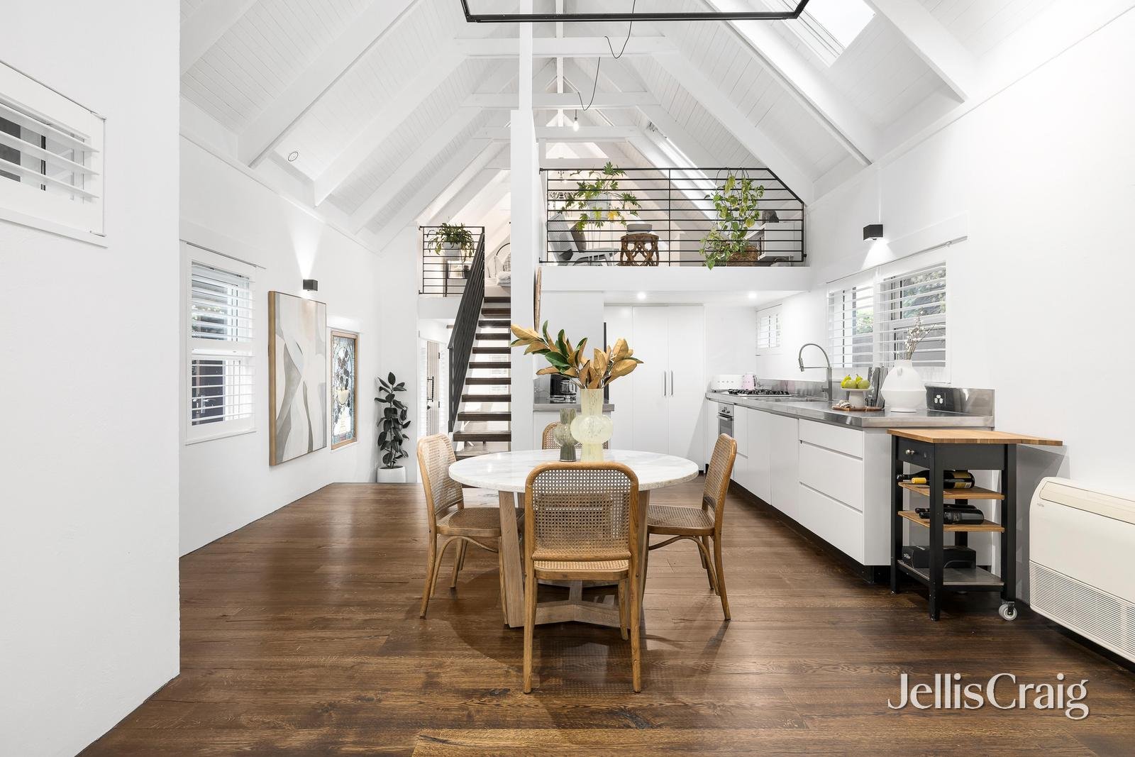 22 Cowper Street, Sandringham image 3