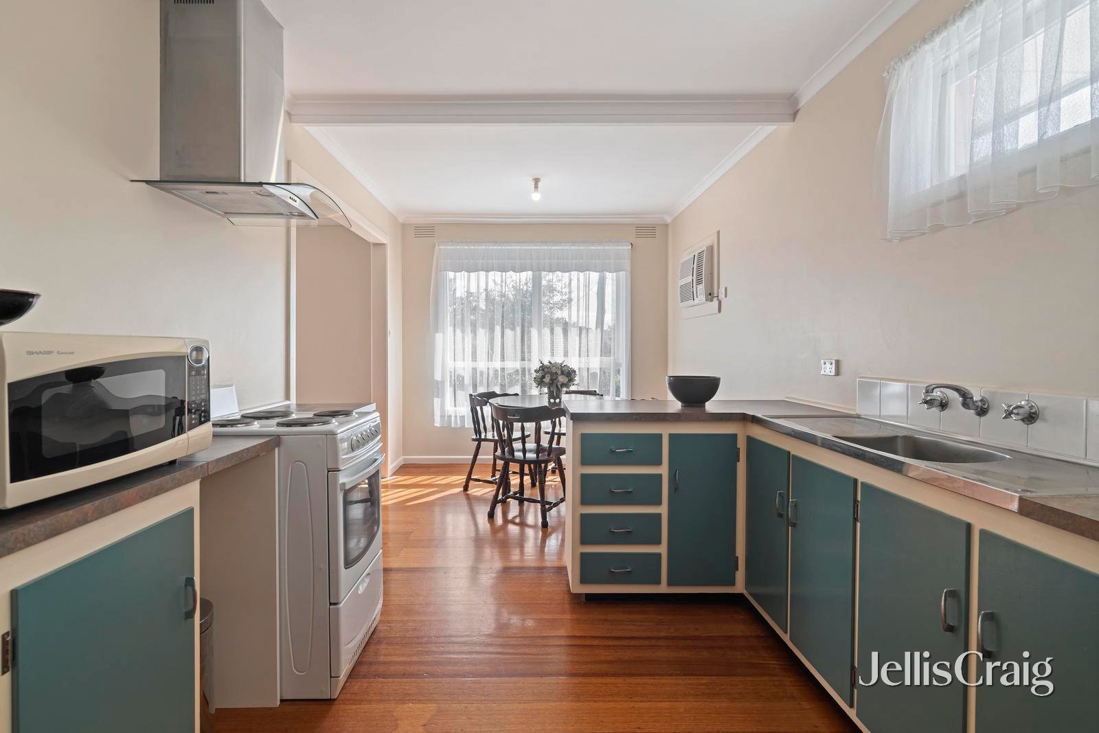 2/2 David Street, Box&nbsp;Hill&nbsp;South image 3