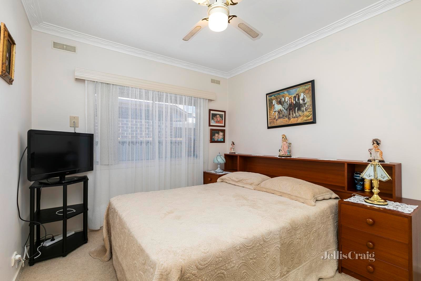 22 Delphin Avenue, Altona North image 10