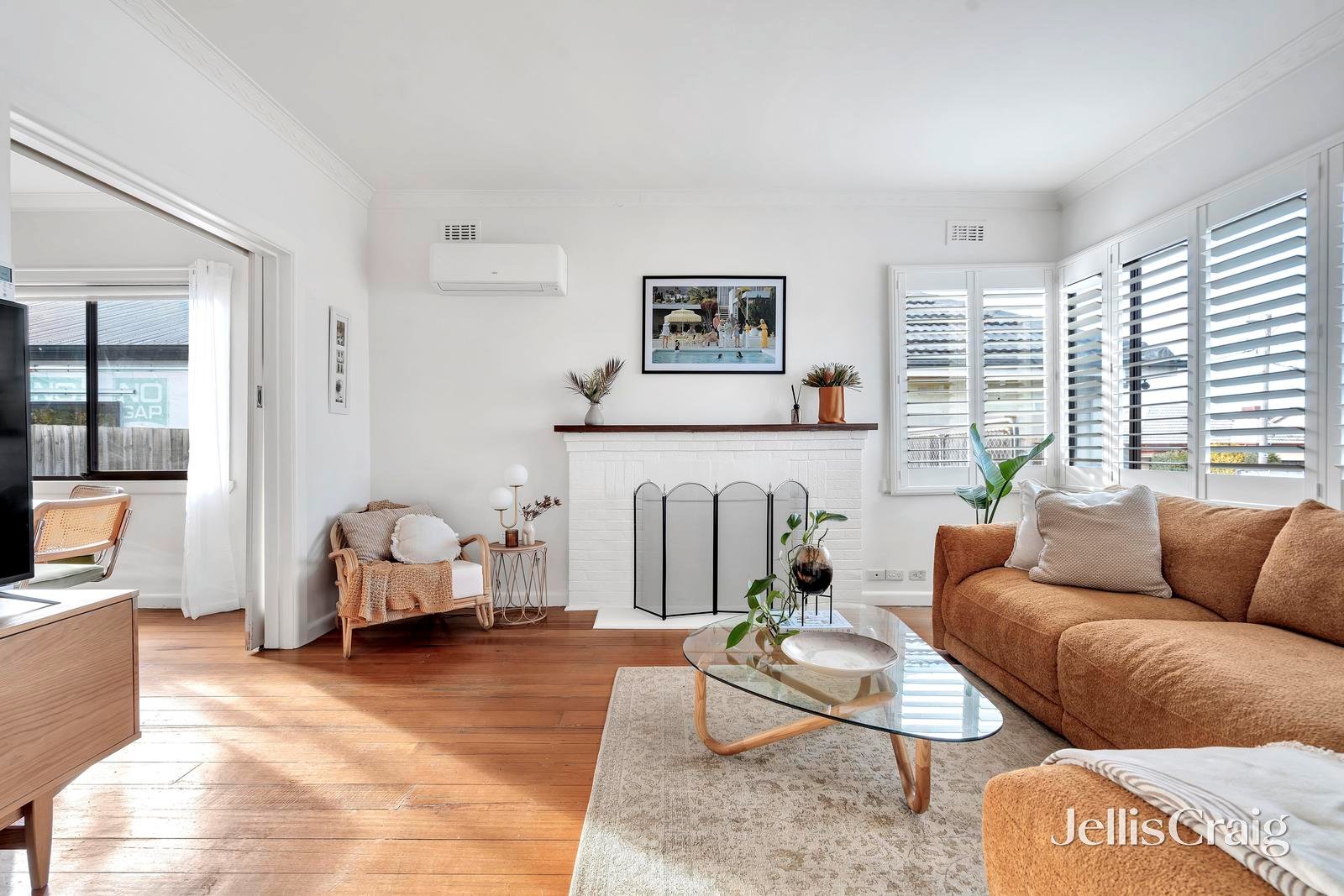 22 Dixon Street, Pascoe Vale image 2