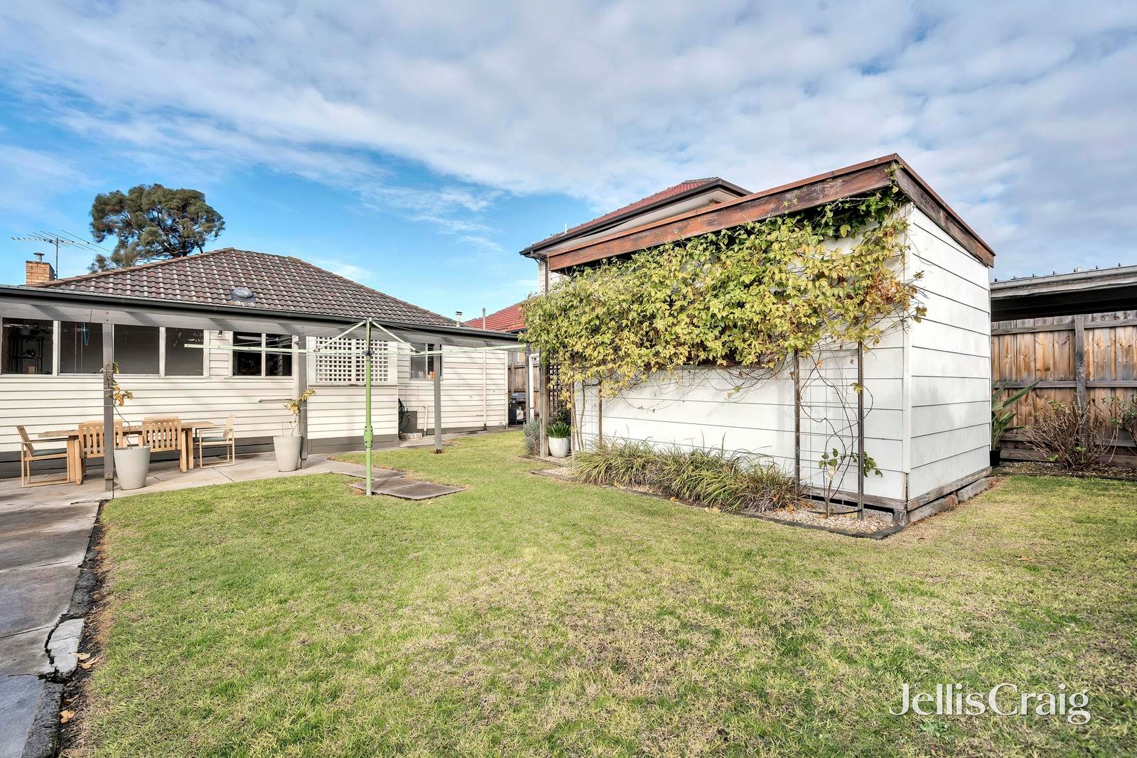 22 Dixon Street, Pascoe Vale image 5