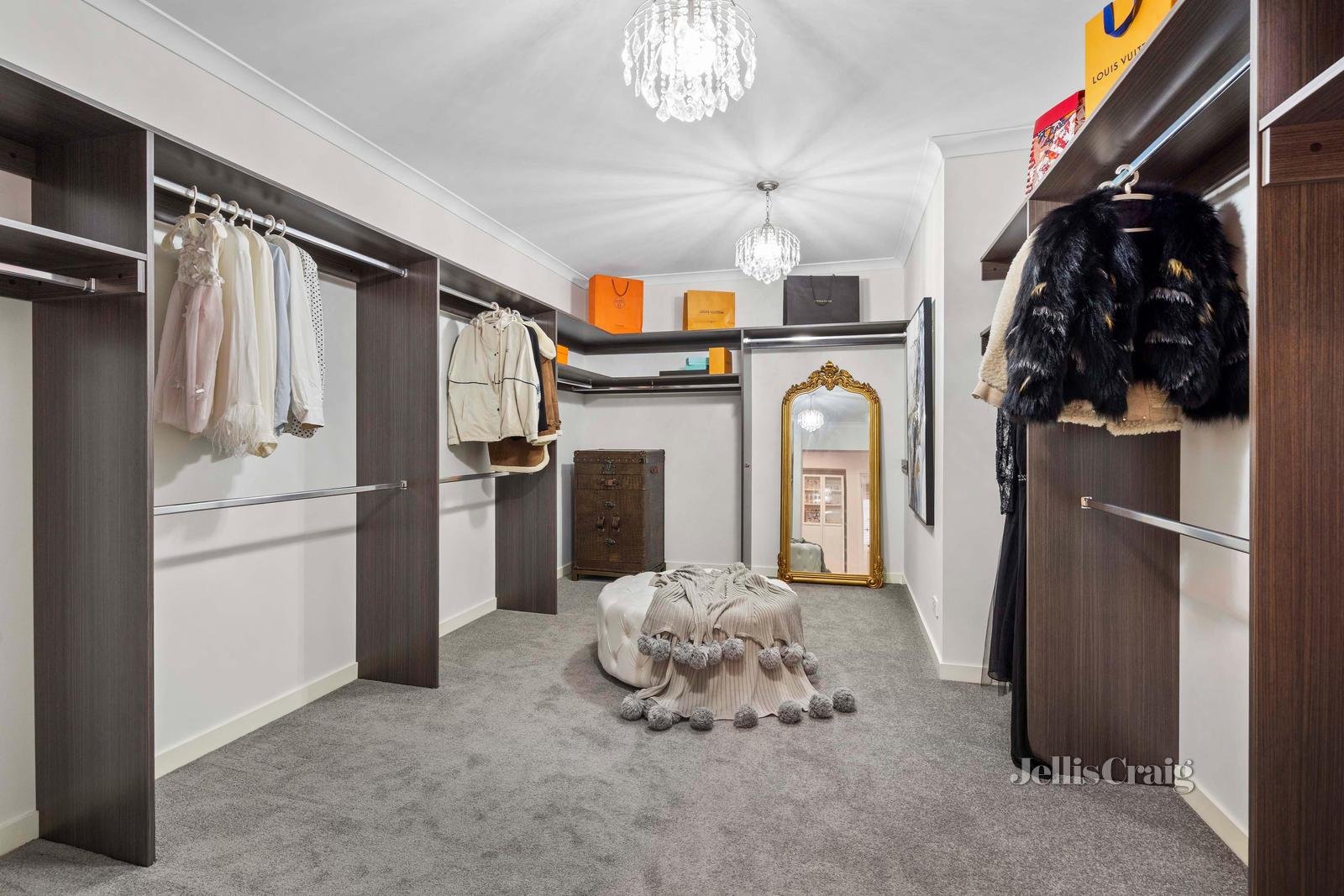 22 Durward Avenue, Glen Waverley image 7