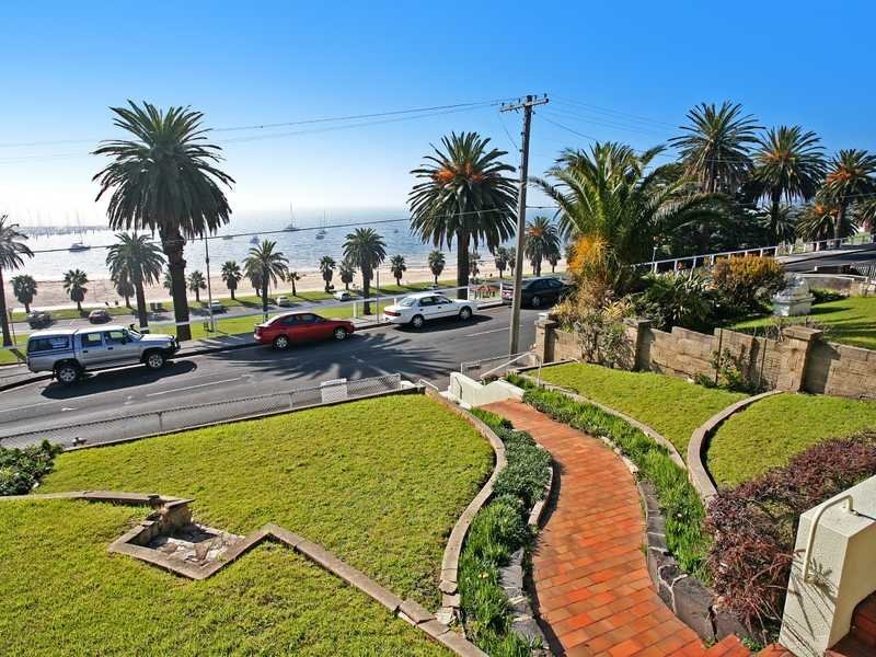 22 Eastern Beach Road, Geelong image 5