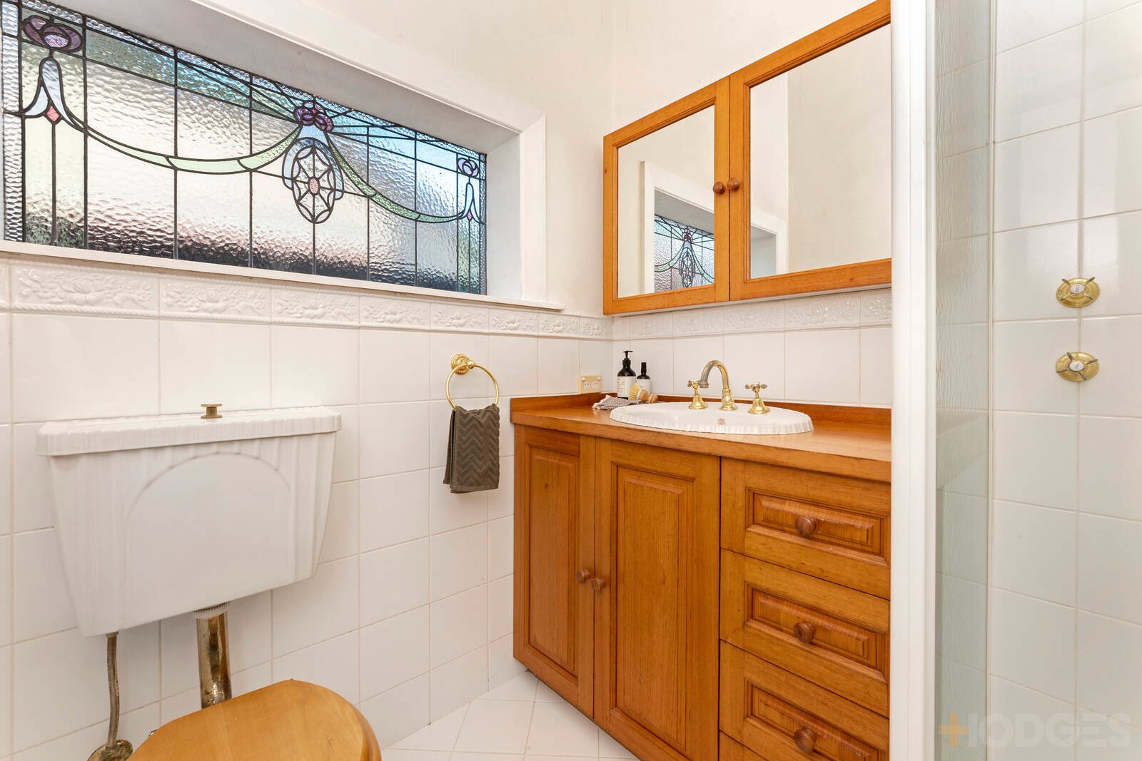 22 Eddys Grove Bentleigh