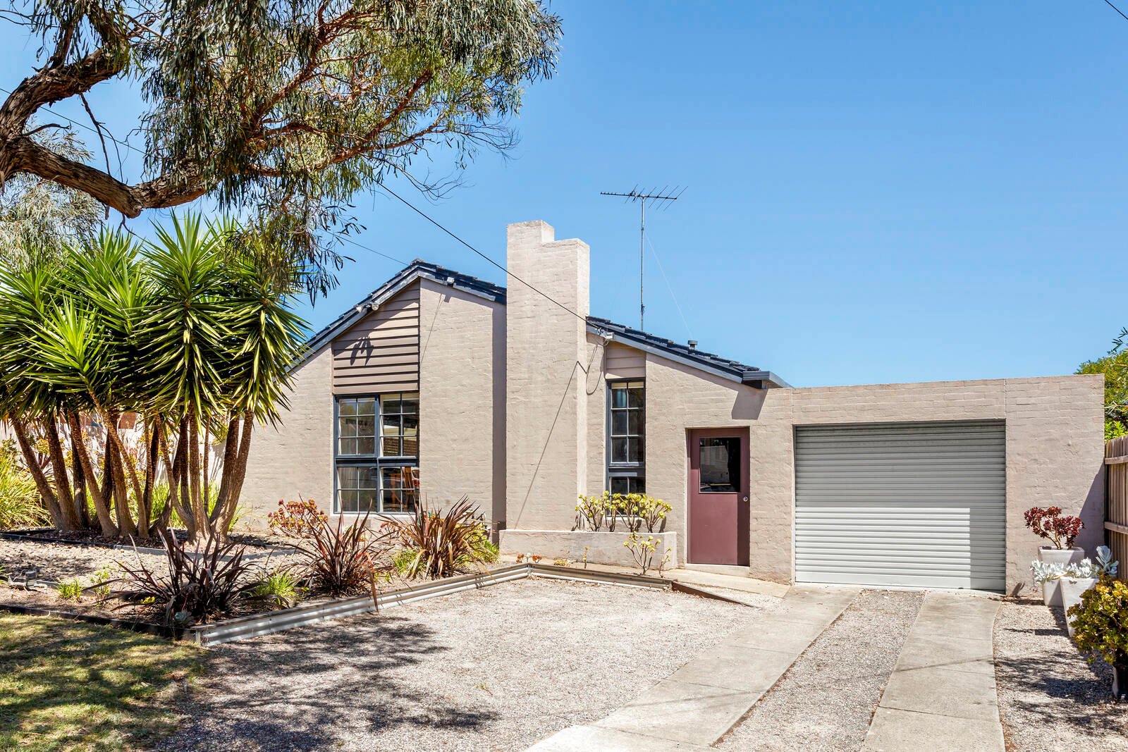 Property Gallery Thumbnail 2