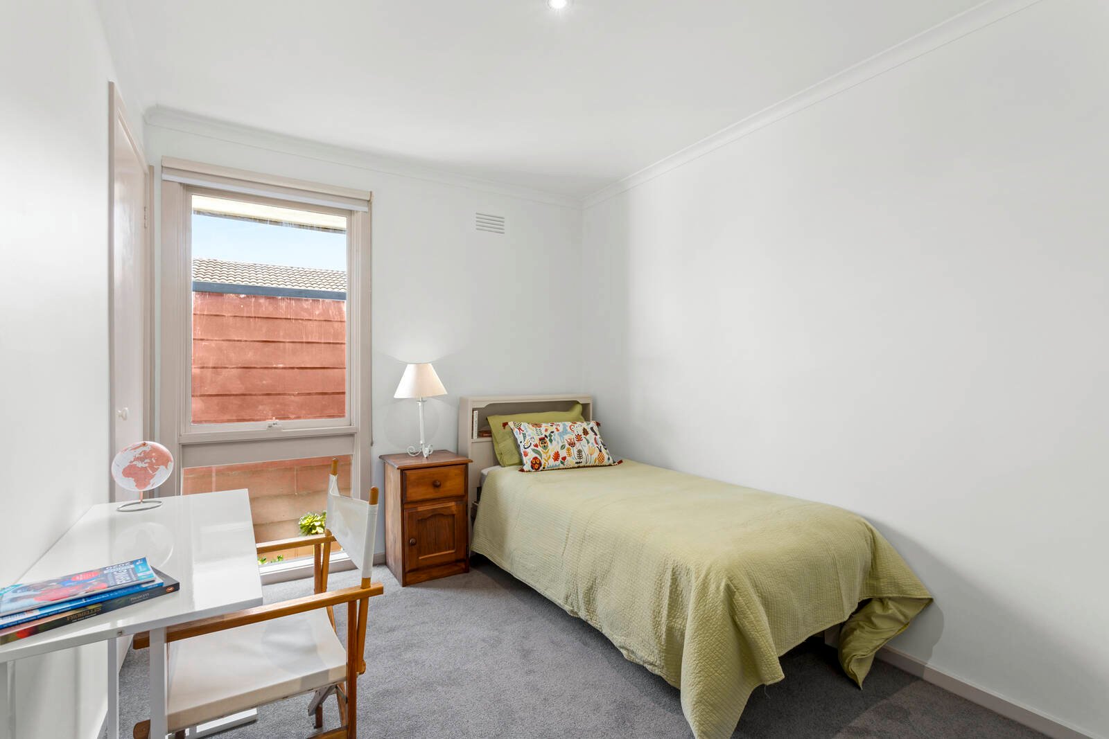 Property Gallery Thumbnail 9