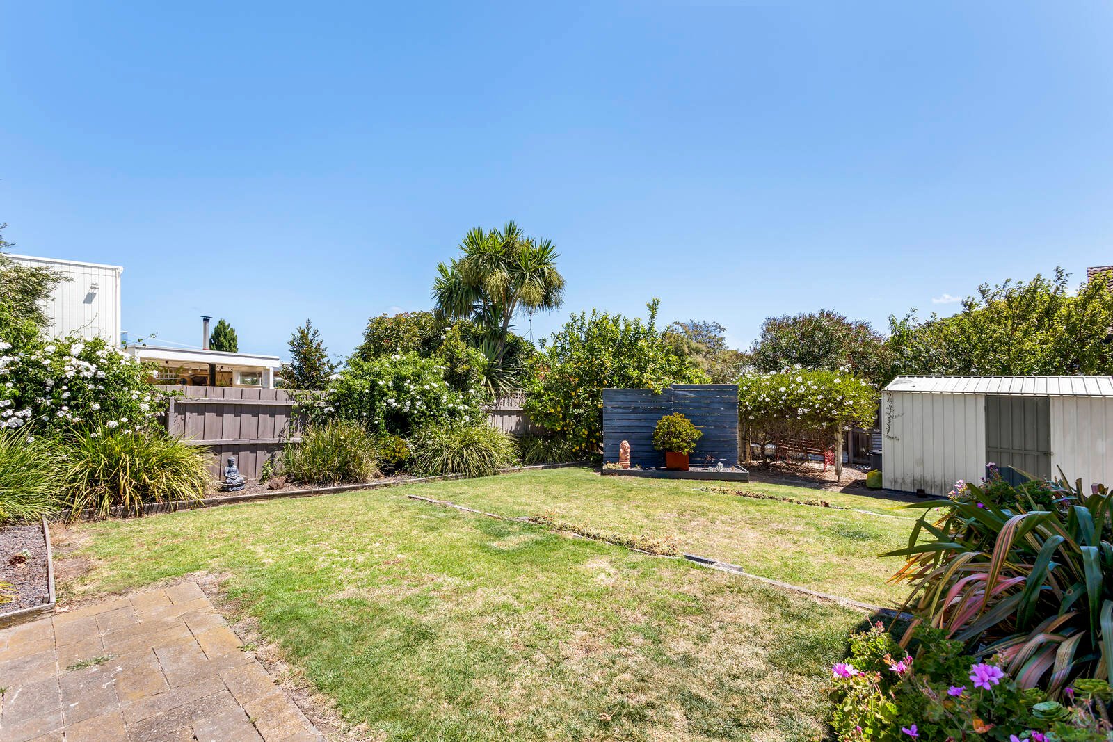 Property Gallery Thumbnail 12