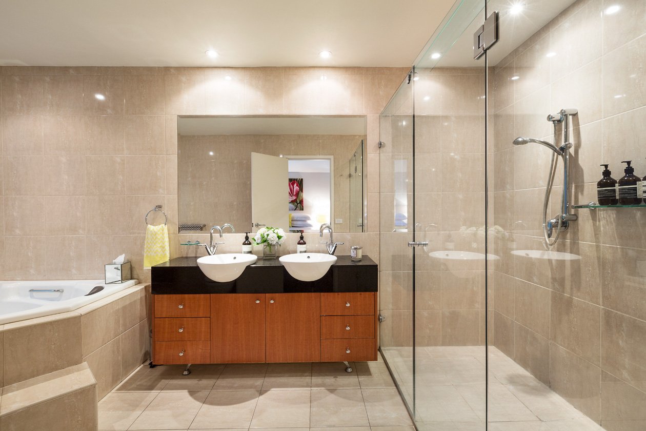 Property Gallery Thumbnail 8