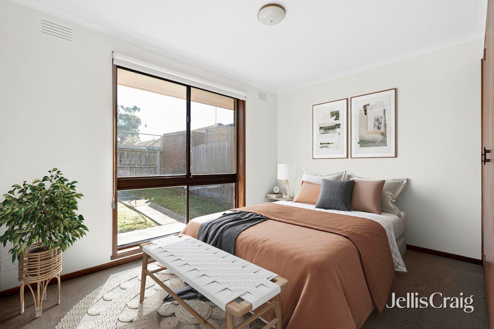 2/2 Everett Close, Herne Hill image 3