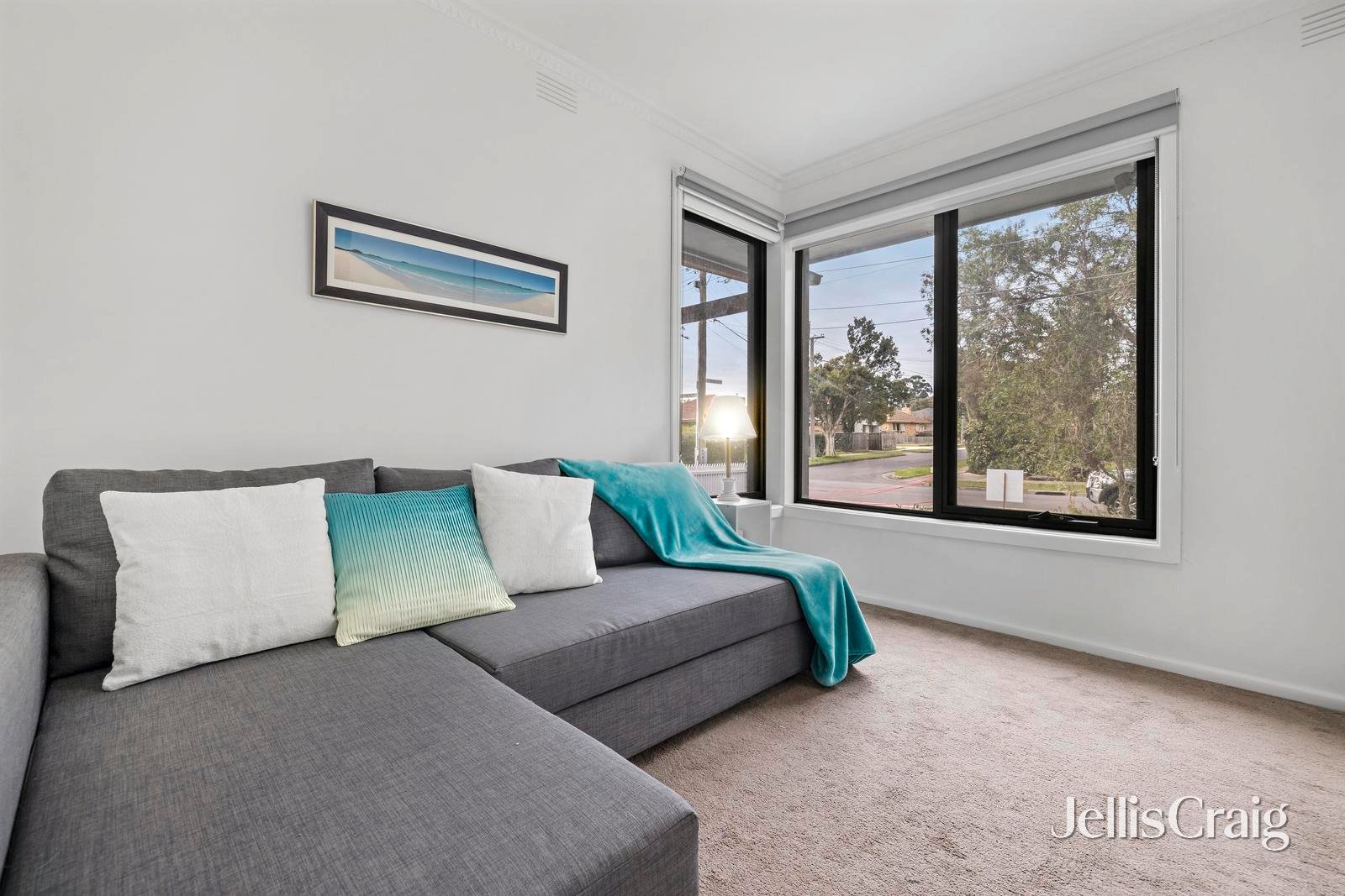 22 Ferncroft Street, Vermont image 5
