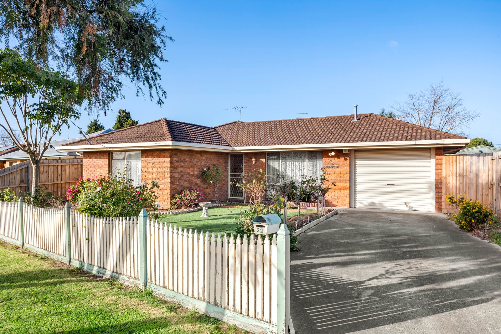 22 Filipi Drive, St Albans Park image 1