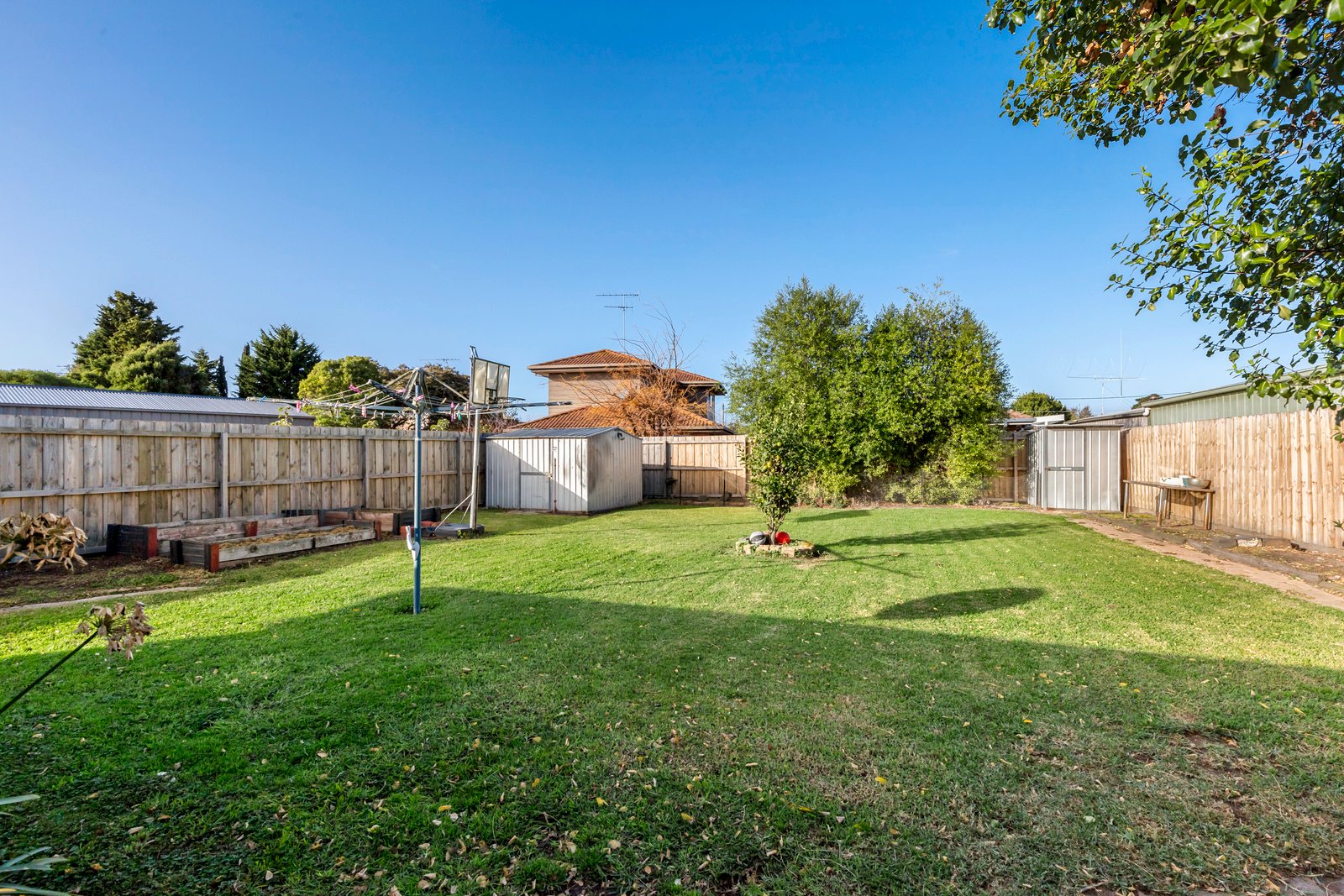 22 Filipi Drive, St Albans Park image 7
