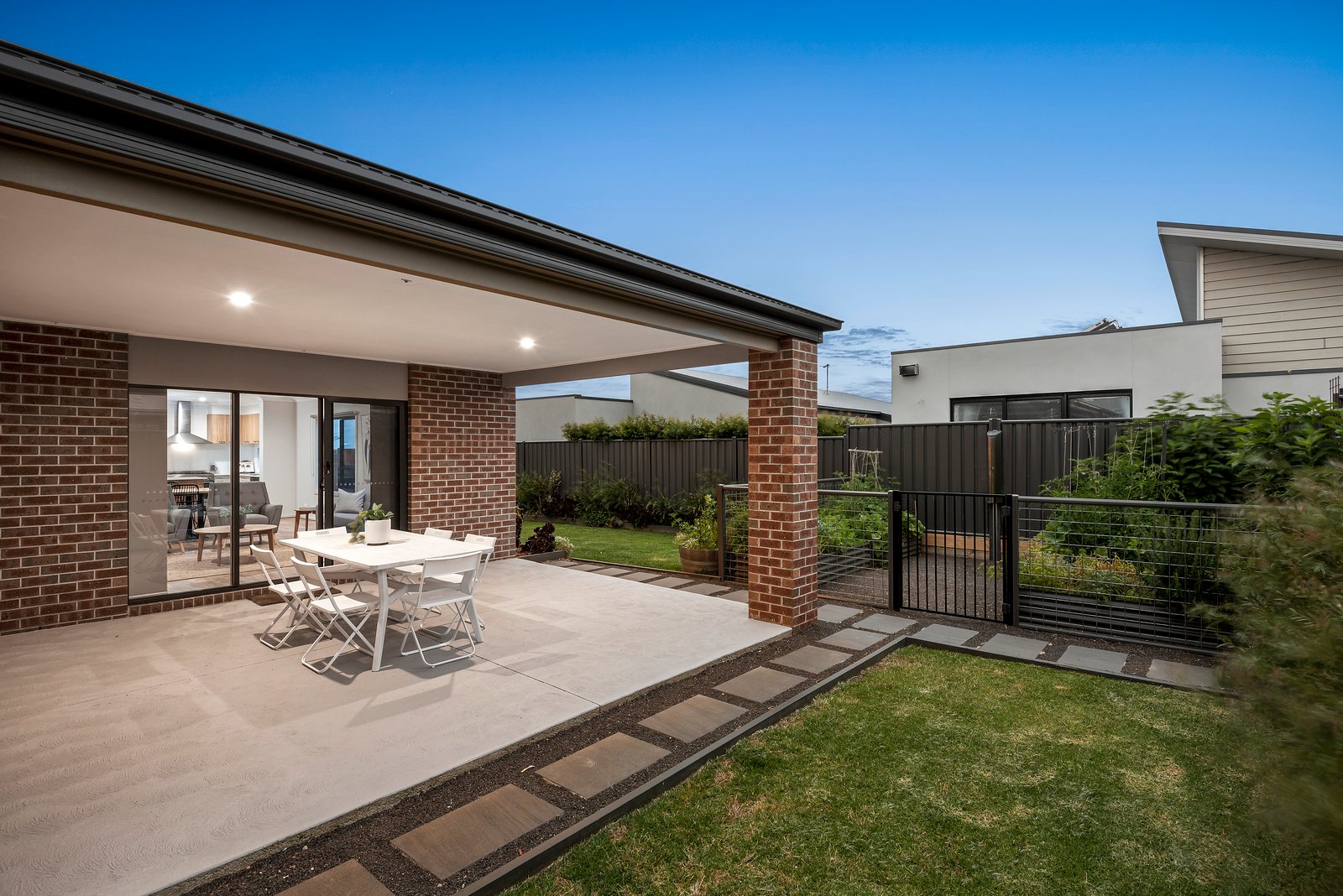 Property Gallery Thumbnail 16
