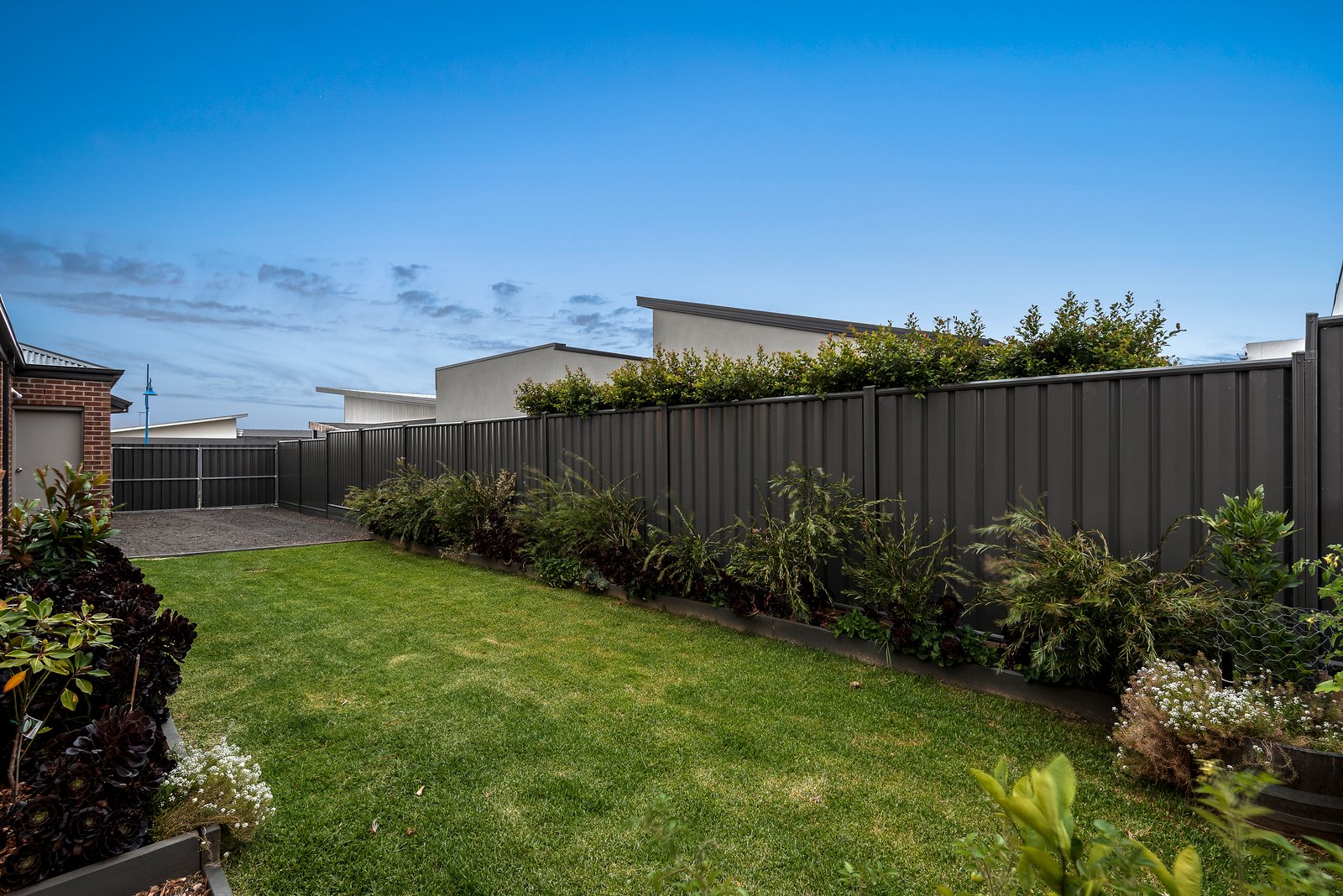 Property Gallery Thumbnail 17