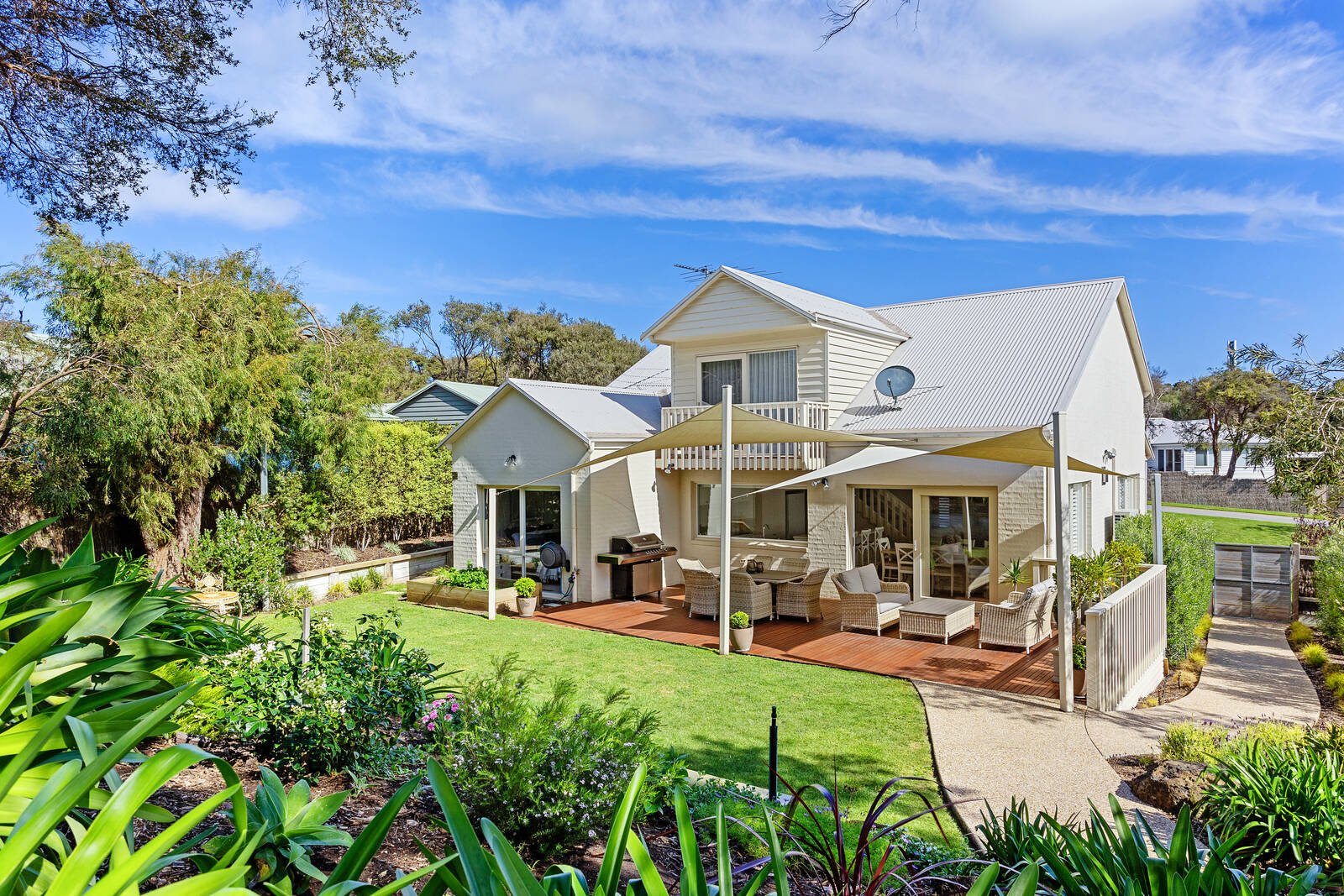 Property Gallery Thumbnail 11