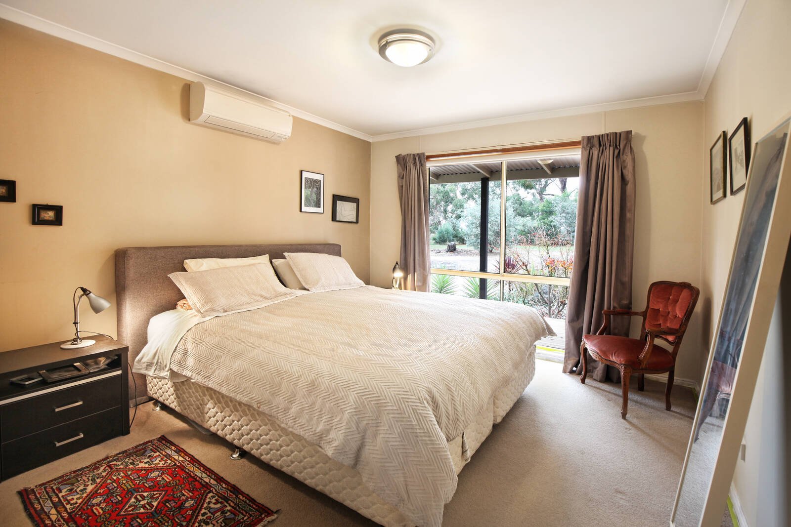 Property Gallery Thumbnail 7
