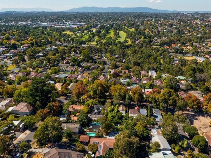 22 Frank Street, Box Hill South image 6