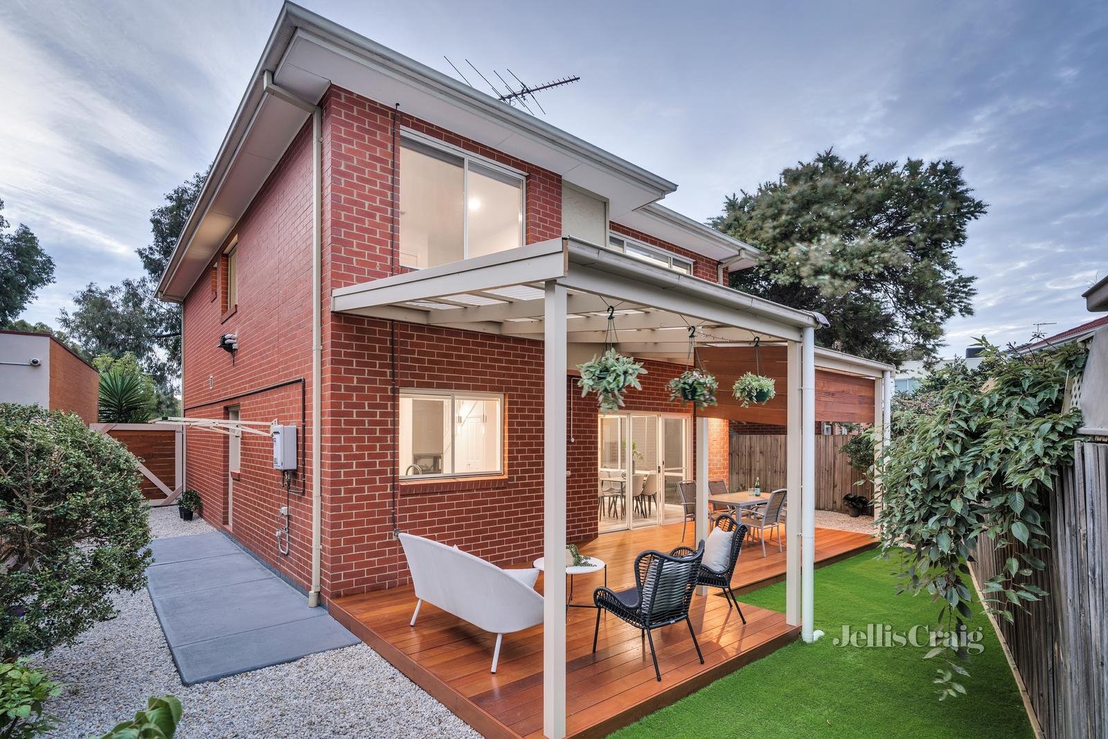 22 Governors Road, Coburg image 2