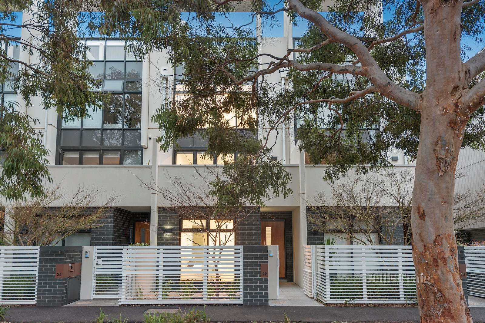 22 Graham Street, Albert Park image 1