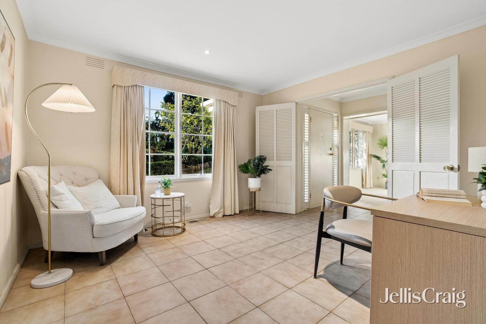 22 Grange Park Avenue, Doncaster image 3